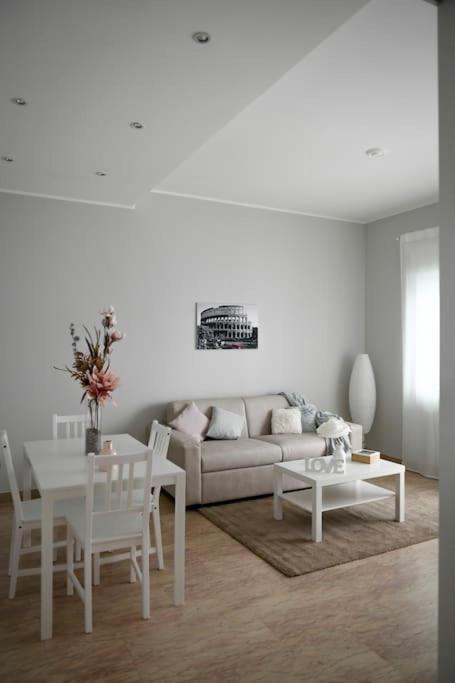 Peaceful Hideaway Apartment Rome Exterior photo